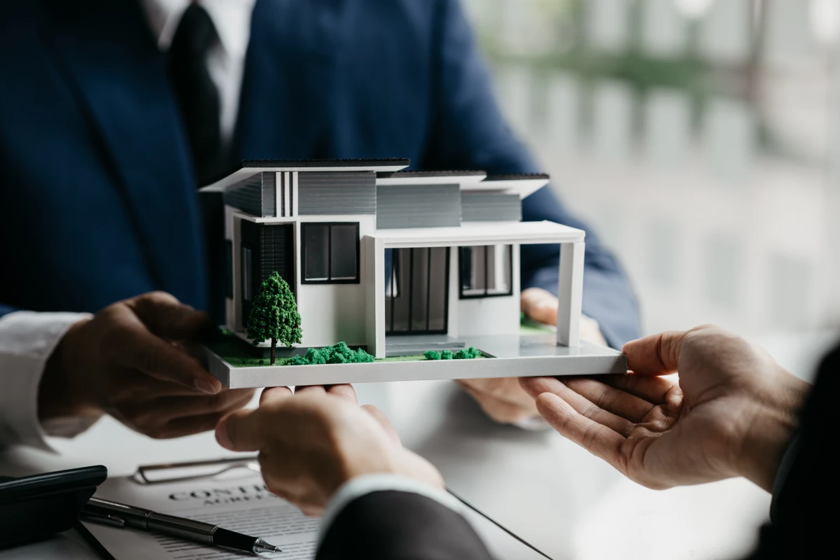 De la friche à la fortune : Transformez des terrains abandonnés en projets immobiliers lucratifs